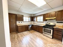 featured image of 26 Harbor View St #3