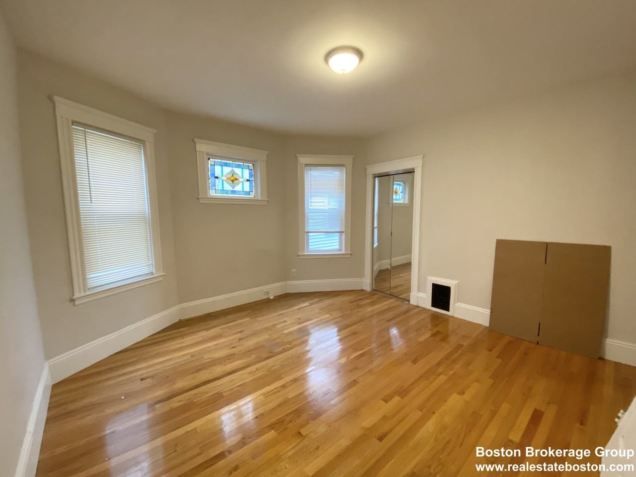 40 Sudan St #2 - Photo 5 of 12