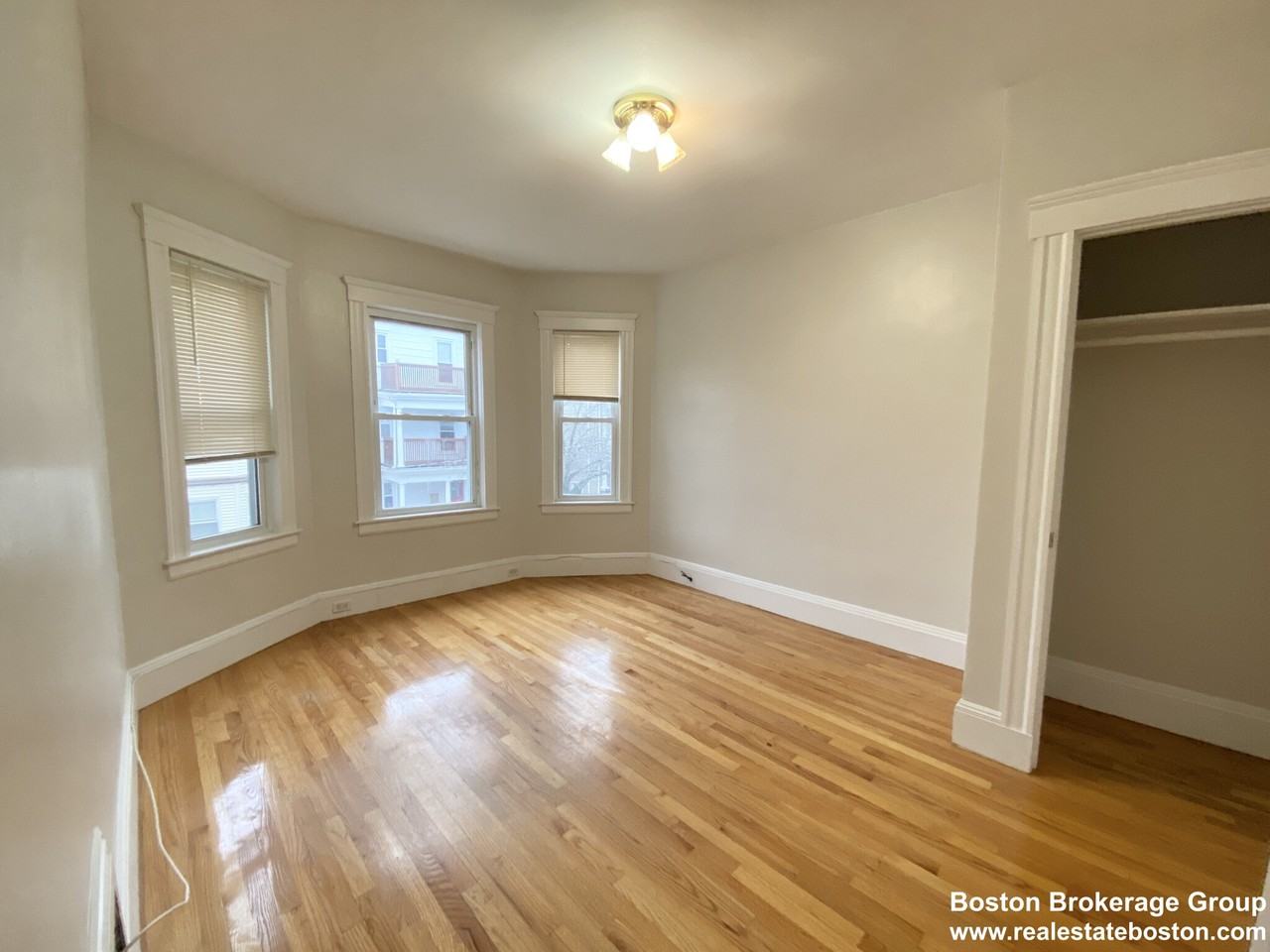 40 Sudan St #2 - Photo 3 of 12