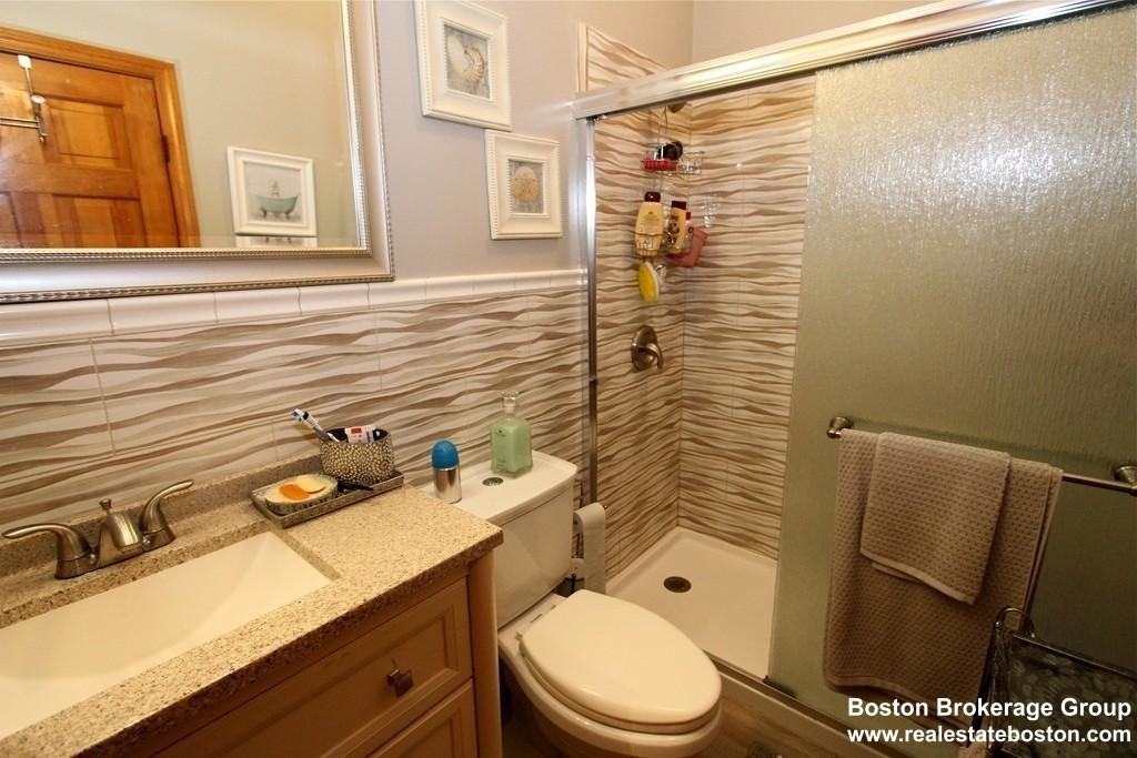 56 Crescent Ave #2 - Photo 5 of 6