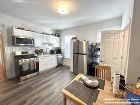 151 E Cottage St #3 - Photo 1 of 1