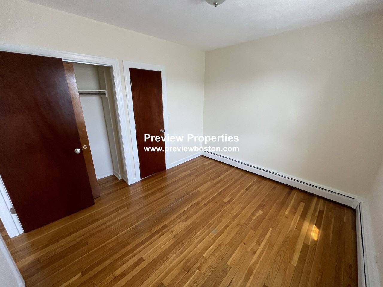 N Beacon St #1P - Photo 3 of 4