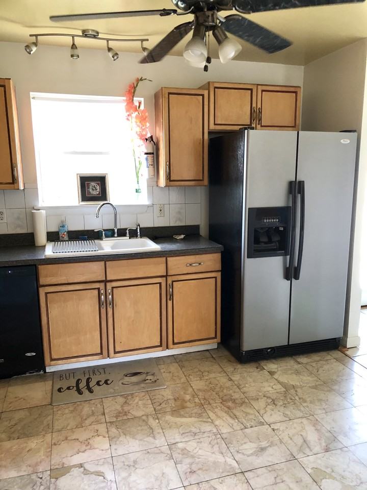 43 Marian Court - Photo 2 of 9