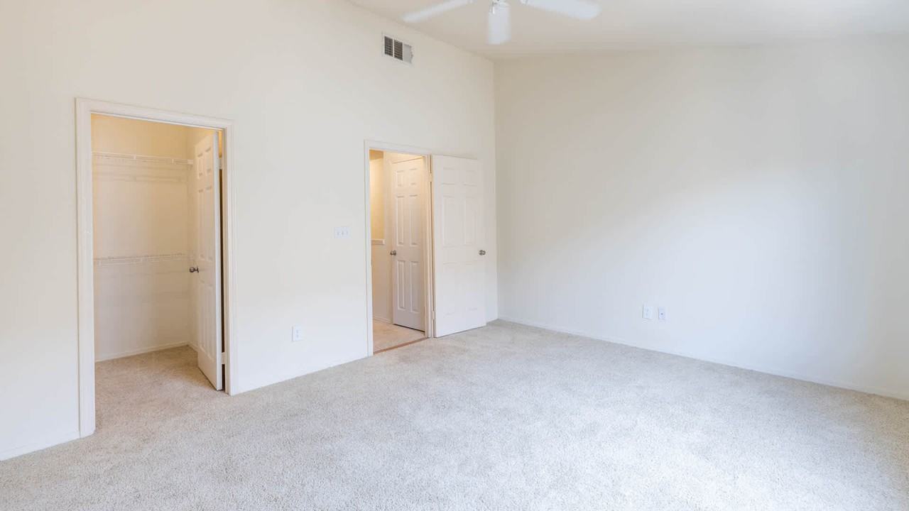 Artisan Square - Photo 4 of 38