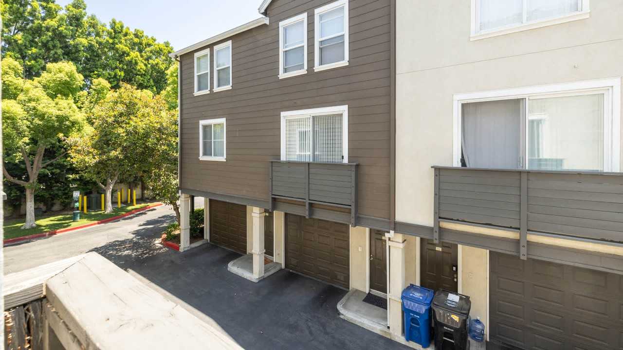 Artisan Square - Photo 6 of 38