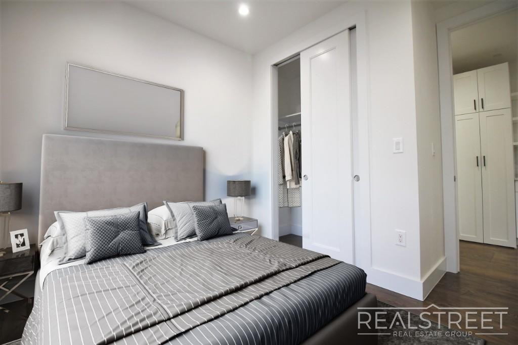 122 Thomas S Boyland St #3F - Photo 5 of 13