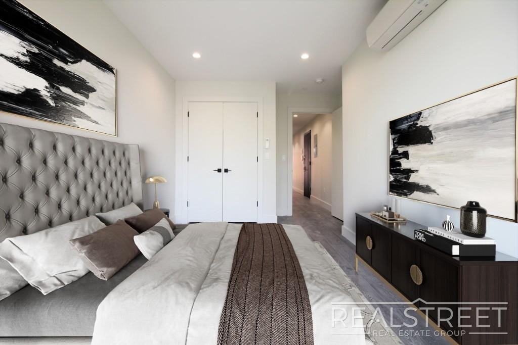 730 E 32nd St #5B - Photo 4 of 8