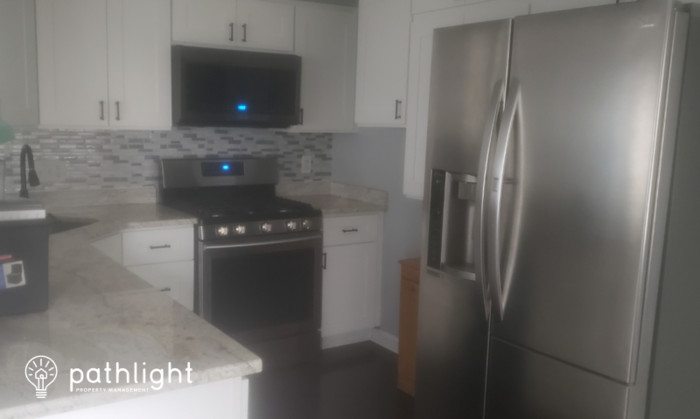 1548 Edgewood Ave - Photo 2 of 5