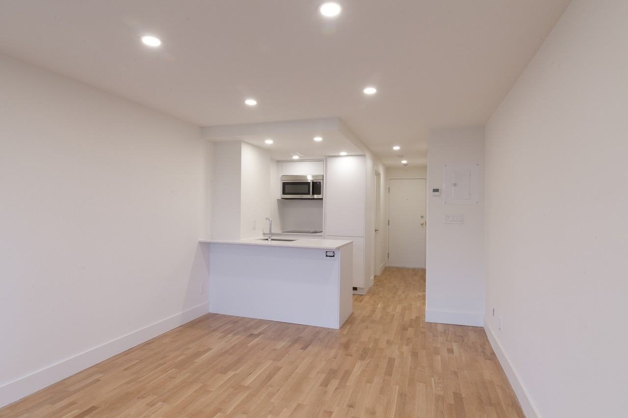3460 Rue Durocher - Photo 3 of 50