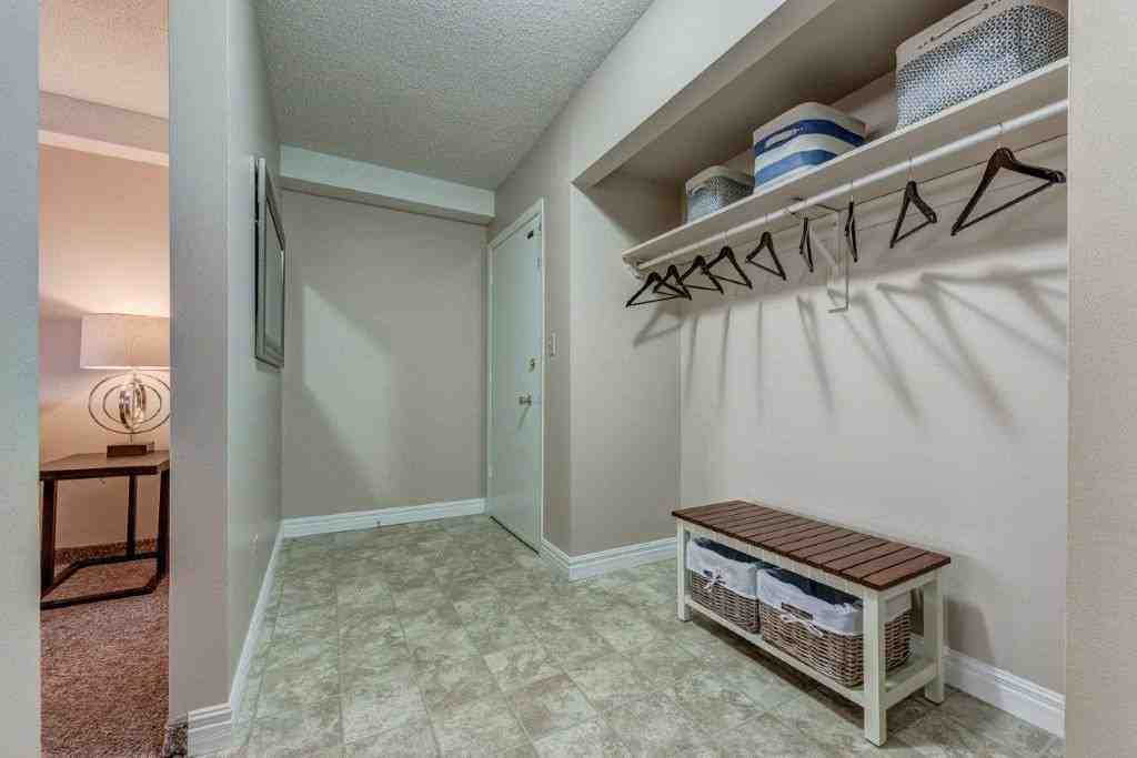 Mountainview Apartments 1903 8 Ave Ne, Calgary, AB T2E 0T3 Zumper