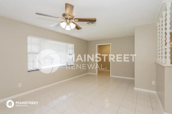 225 Georgetowne Blvd - Photo 3 of 16