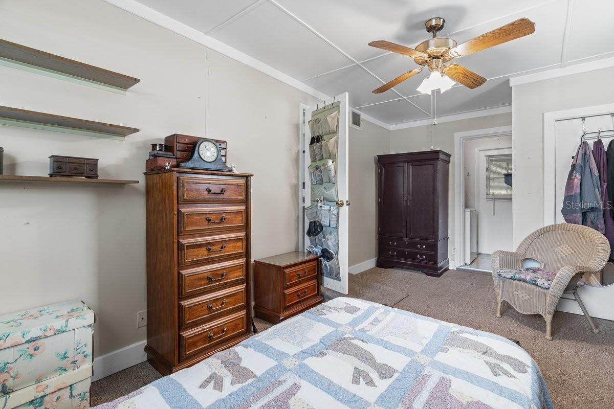 225 Emerald Ln #NA - Photo 3 of 14