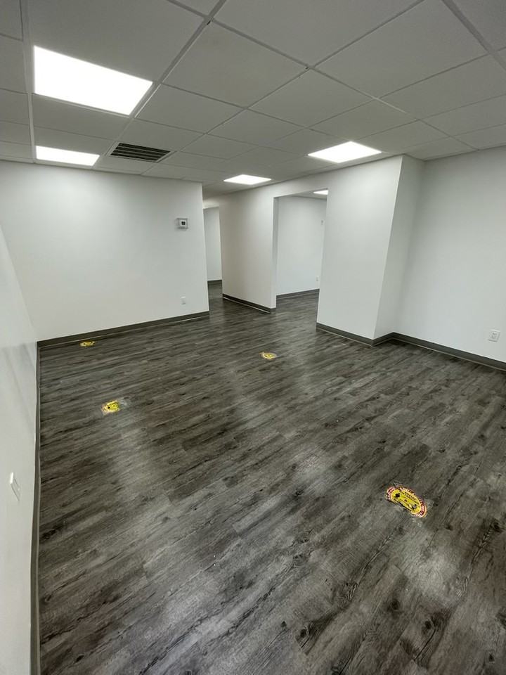 868 Church St #8 - Photo 3 of 10