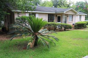 featured image of 1806 West Lincoln Avenue #A