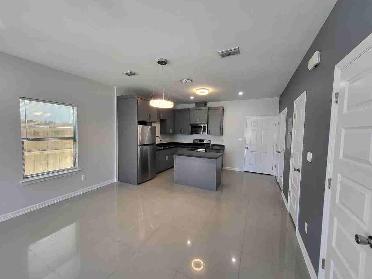 2315 Taxco Ct #3 - Photo 4 of 6