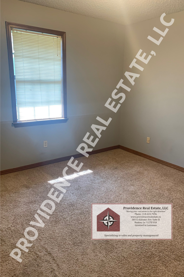 1014 Sybil Dr #1 - Photo 3 of 6