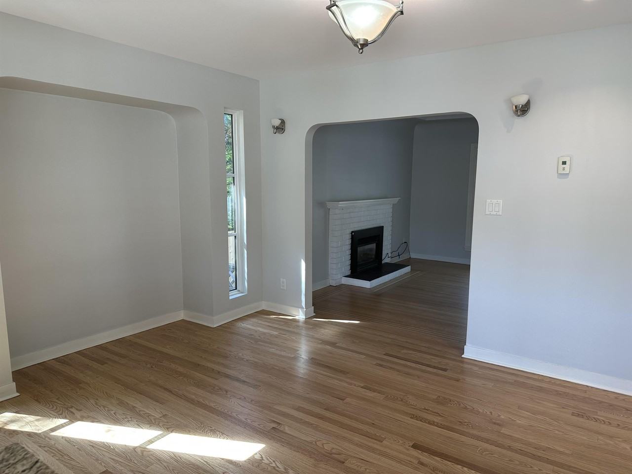 2832 36th Ave W #FULL - Photo 3 of 11