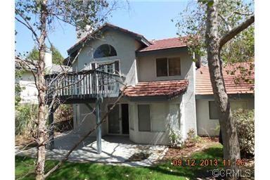 2155 S Glenwood Ave - Photo 2 of 11