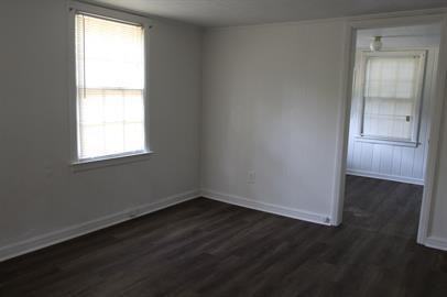 914 W 1st Ave - Photo 2 of 6