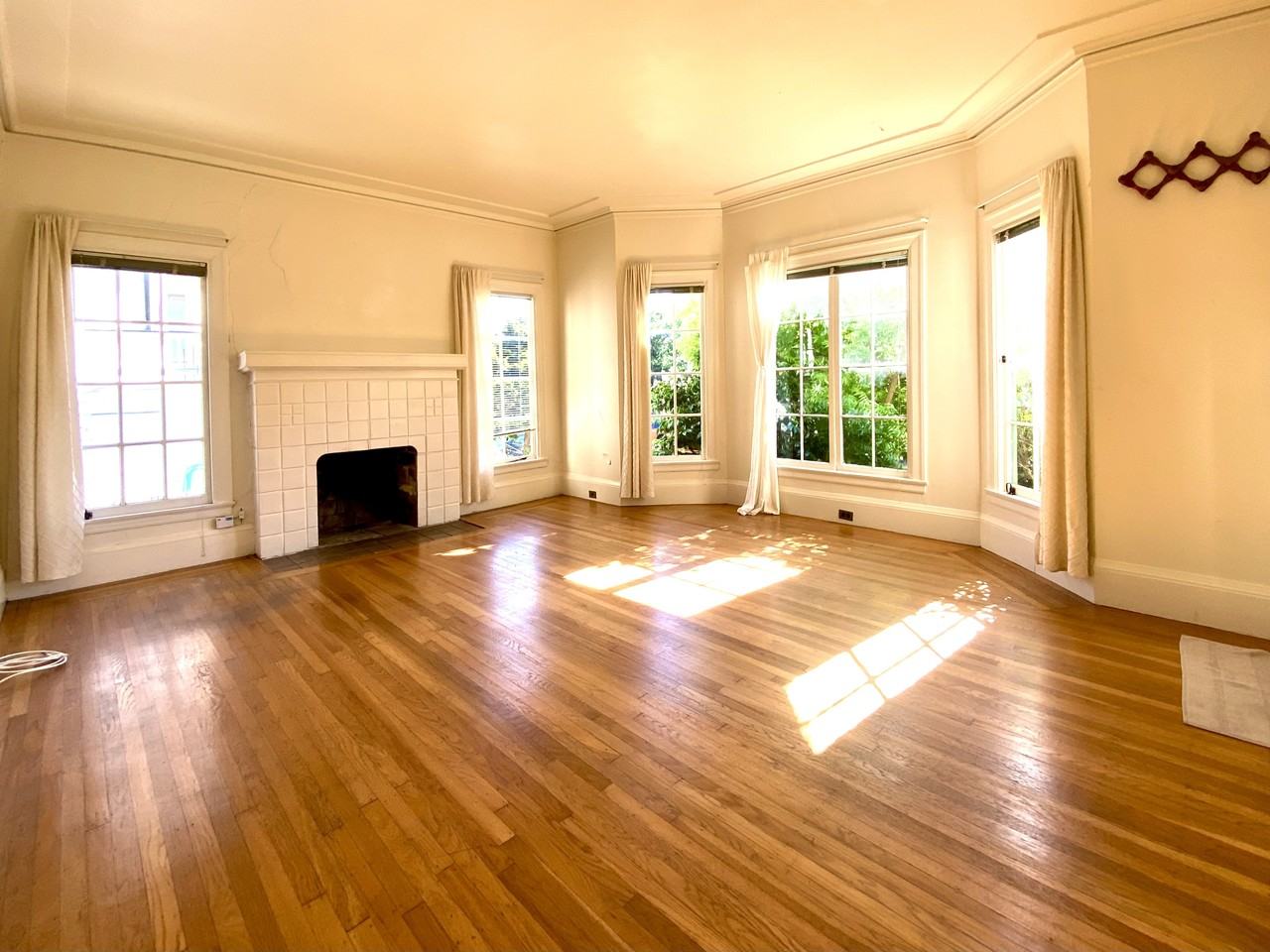 Shattuck Avenue #4 - Photo 2 of 21