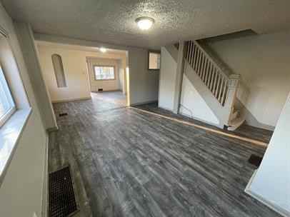 302 Fairmont Ave - Photo 2 of 8