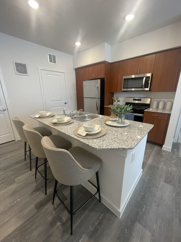 Smart Living Allen Genoa - Photo 4 of 9