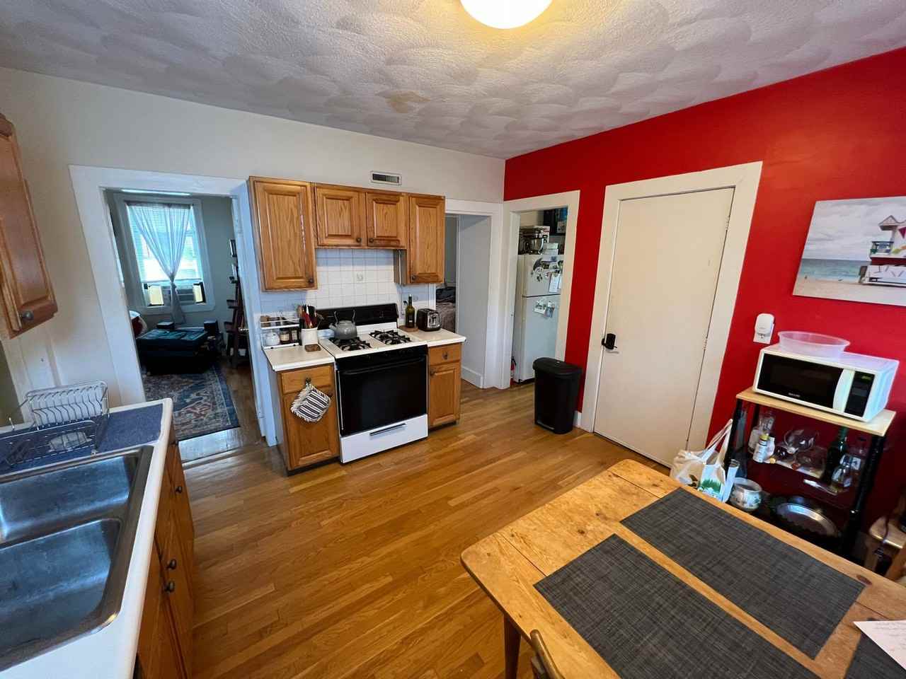 24 Ellington Road #U1 - Photo 3 of 6