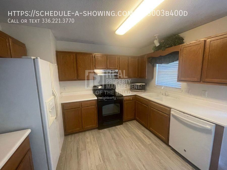 4567 Troxler Mill Rd - Photo 2 of 19