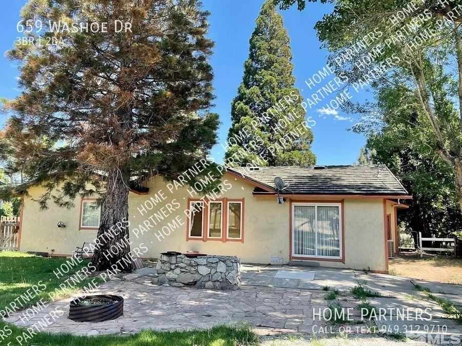 659 Washoe Dr - Photo 2 of 17