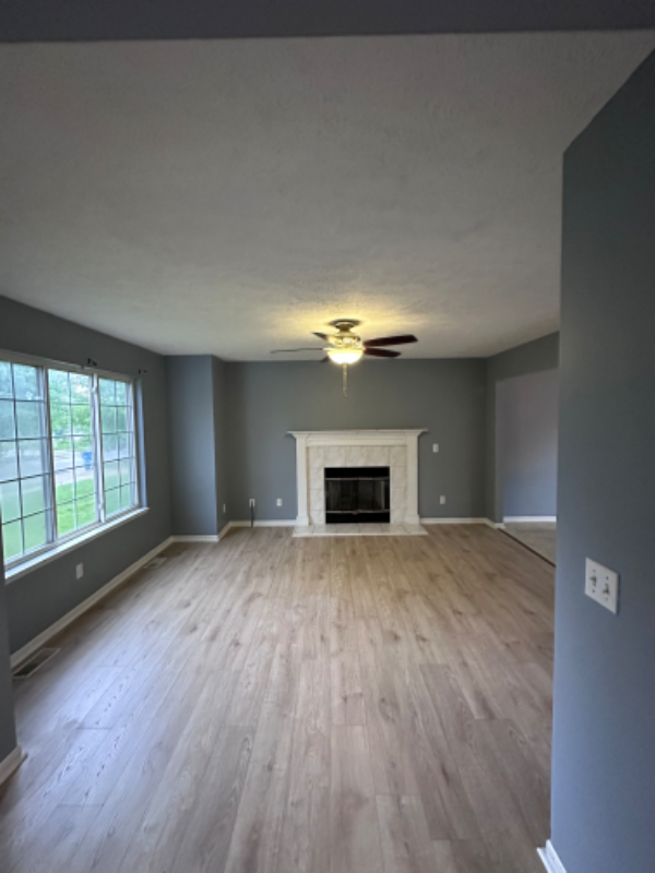 2918 Wingate Dr Se - Photo 2 of 20