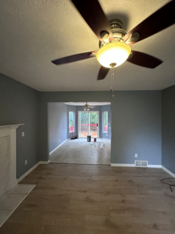 2918 Wingate Dr Se - Photo 3 of 20