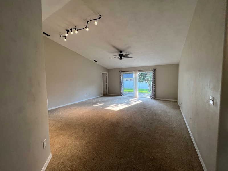 50 Spinnaker Cir - Photo 7 of 25