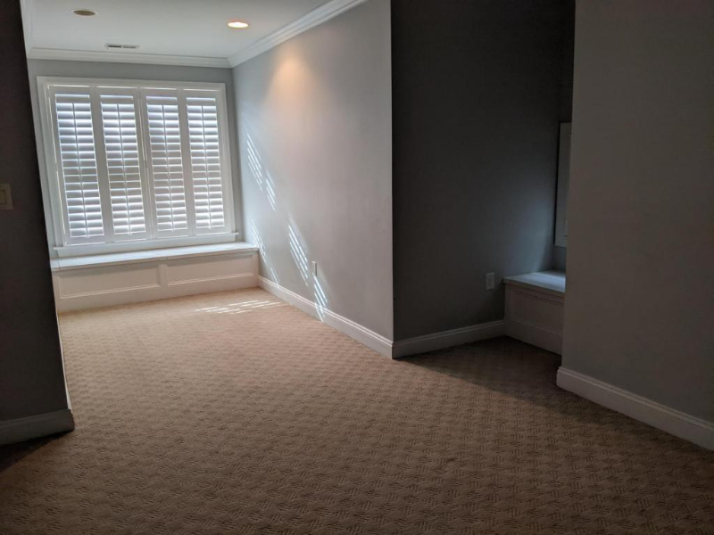 102 Cedar Ct - Photo 5 of 35