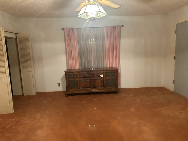 1524 E 20th St #2 - Photo 2 of 3