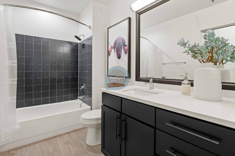 1407 South State Street #802 - Photo 7 of 8