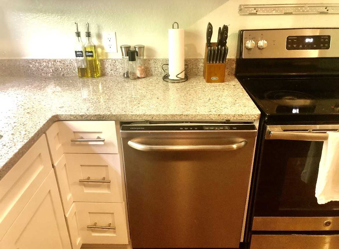 929 Northwest Summercrest Boulevard #1 - Photo 2 of 27