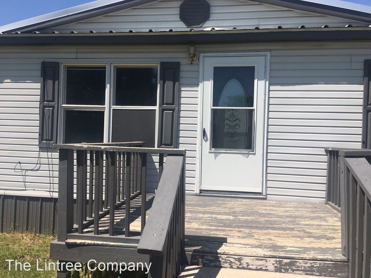 520 Taylor Rd - Photo 2 of 14