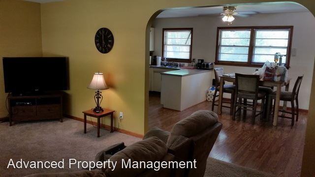 1716 Kenmar Dr - Photo 3 of 21
