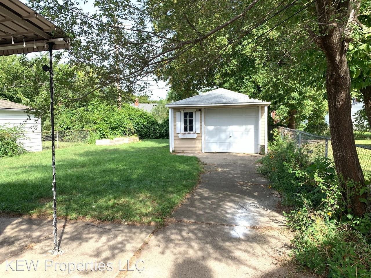 11704 Royal Grand - Photo 3 of 13