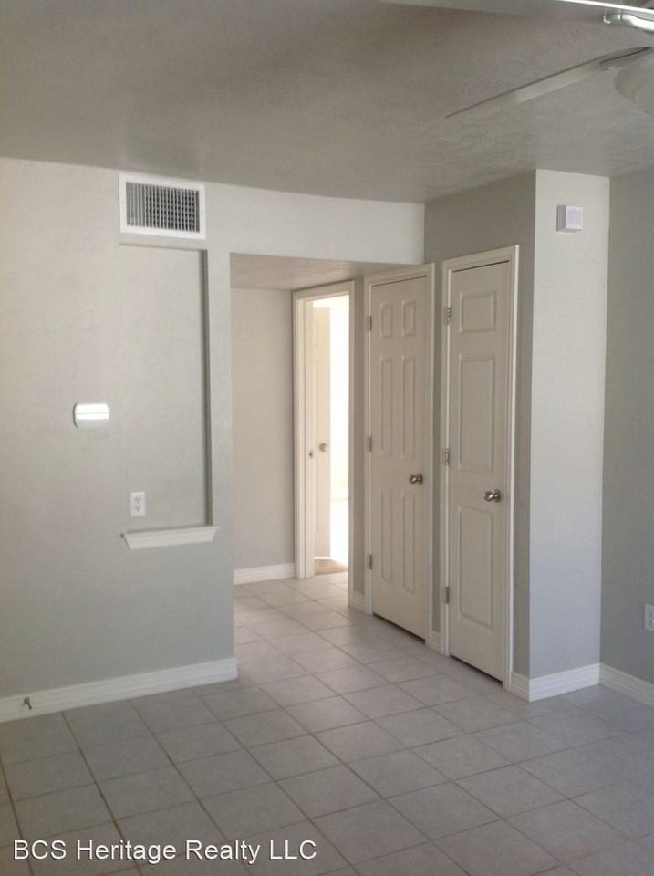 4300 H Boyett - Photo 3 of 9