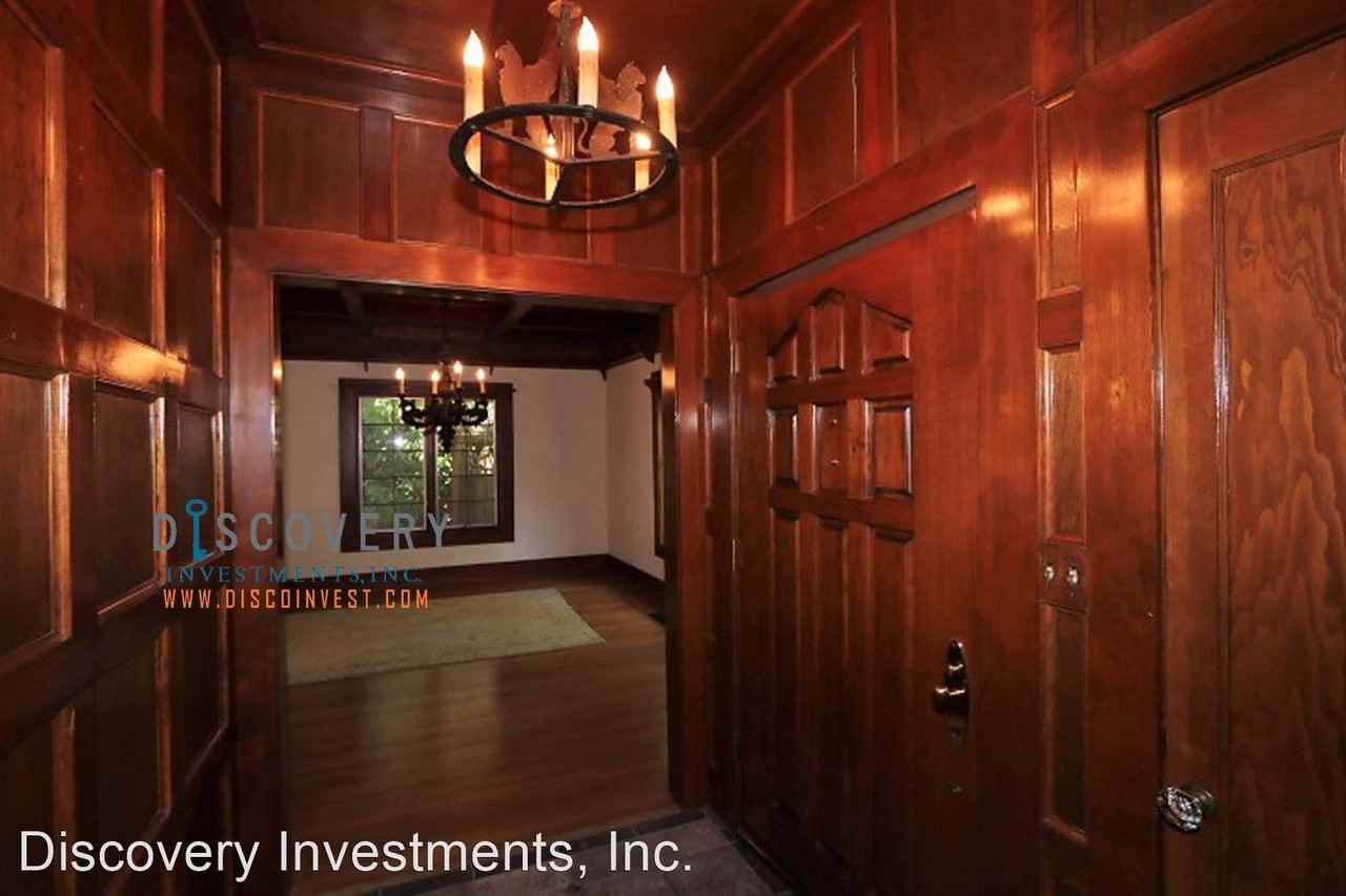 1734 Woodhaven Way - Photo 3 of 30