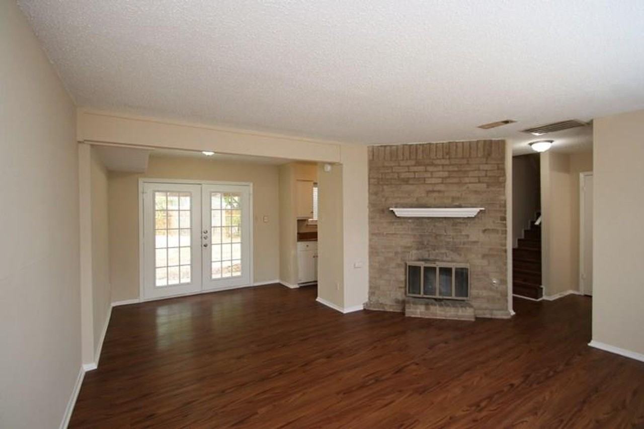 209 Heartwood Dr - Photo 3 of 27