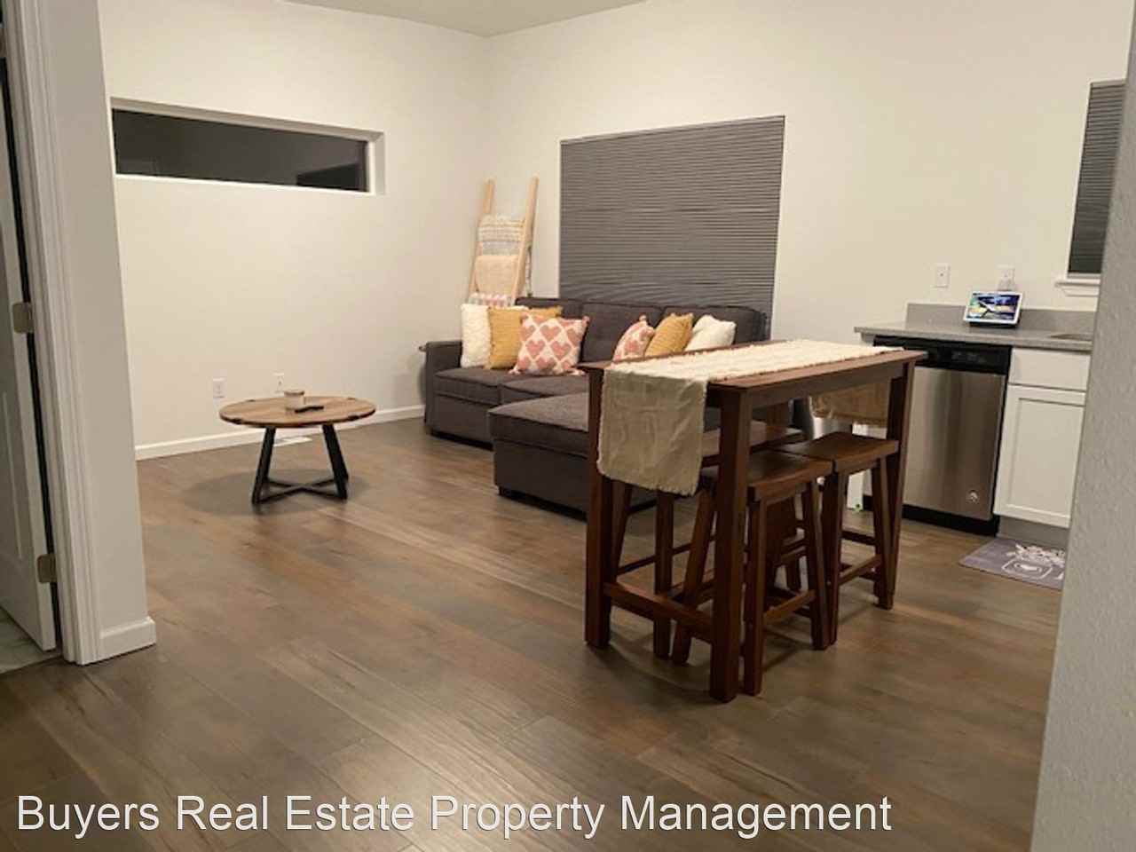 131, 133, 135 Willow View Circle - Photo 2 of 30