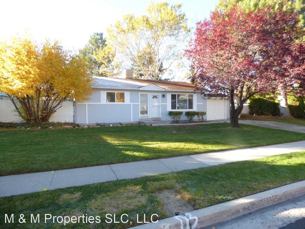 826 E 9630 S - Photo 2 of 31