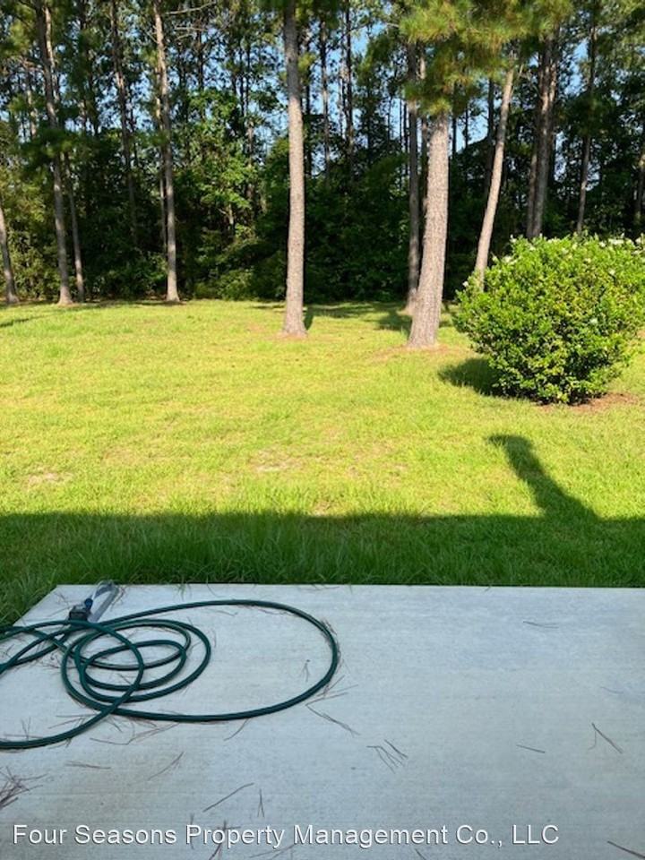 21543 E Edgewood Dr - Photo 3 of 19