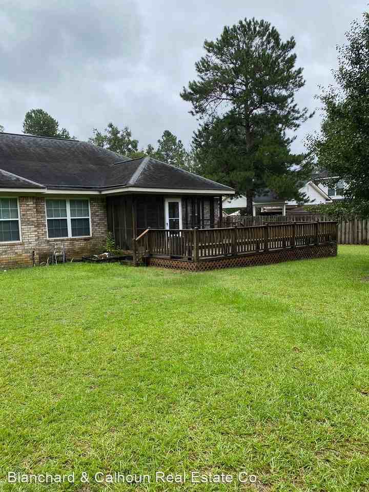 4631 Storey Mill Rd - Photo 2 of 13