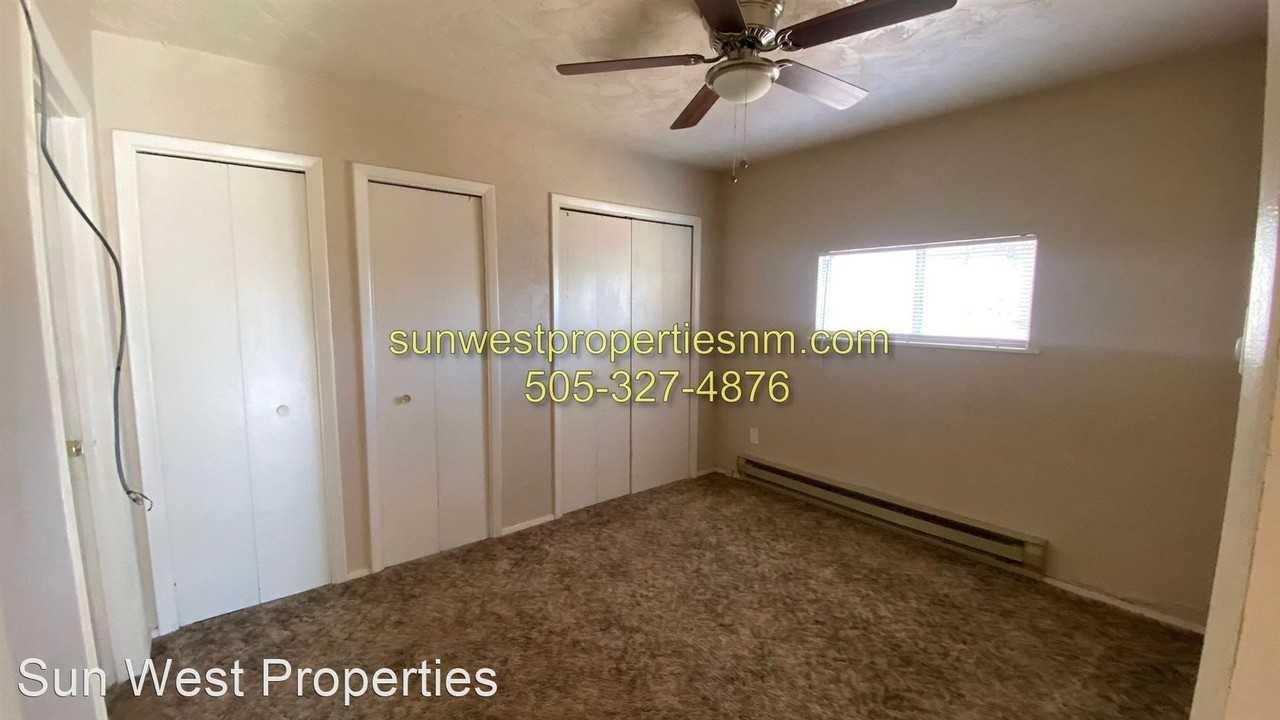 1221 1/2 Saiz Rd - Photo 2 of 5