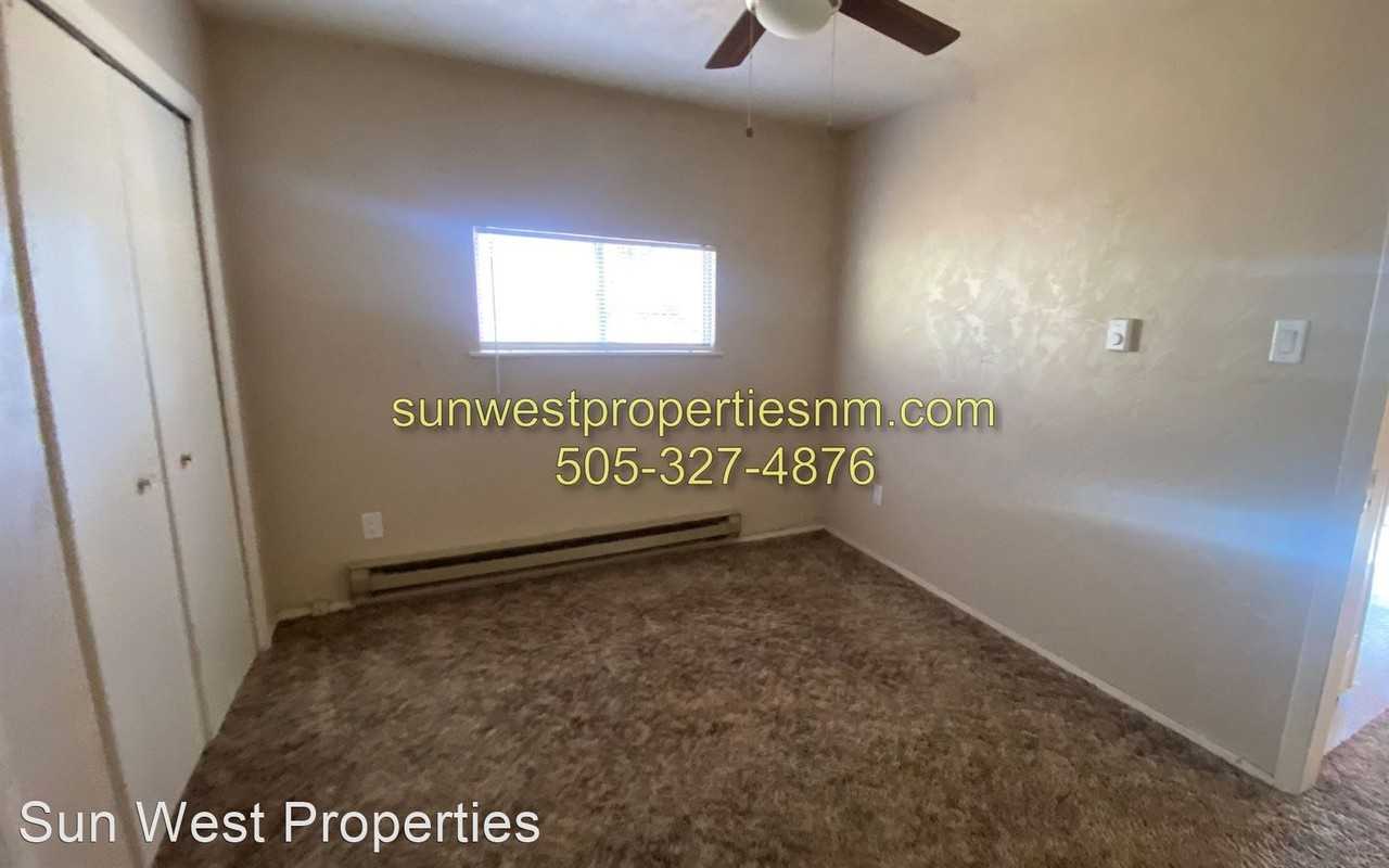 1221 1/2 Saiz Rd - Photo 3 of 5