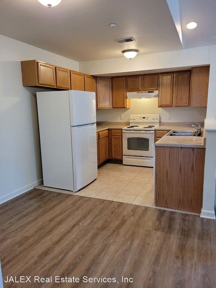 670 Bassett Drive - Photo 2 of 8