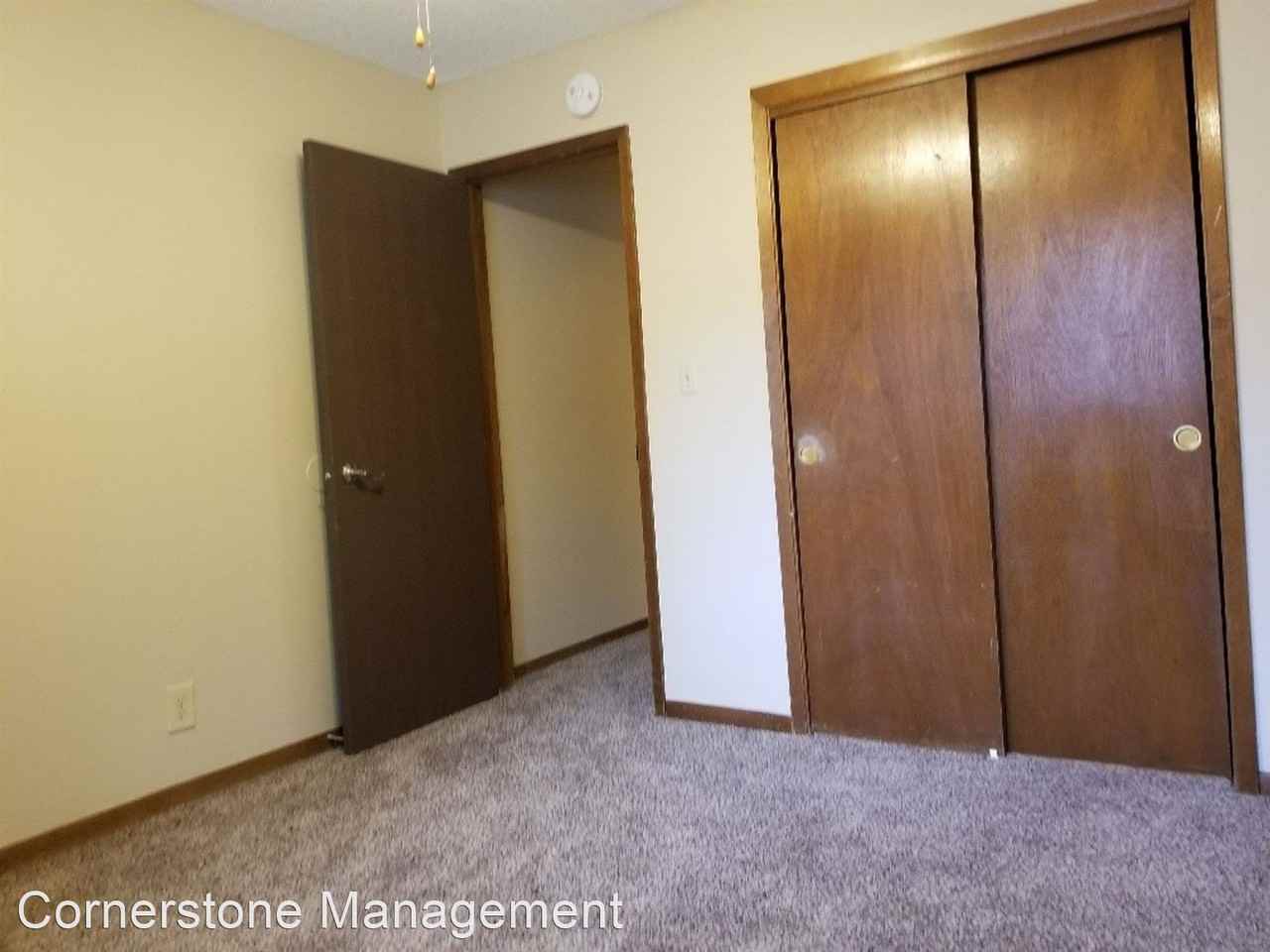 1616 Vine St. - Photo 2 of 12